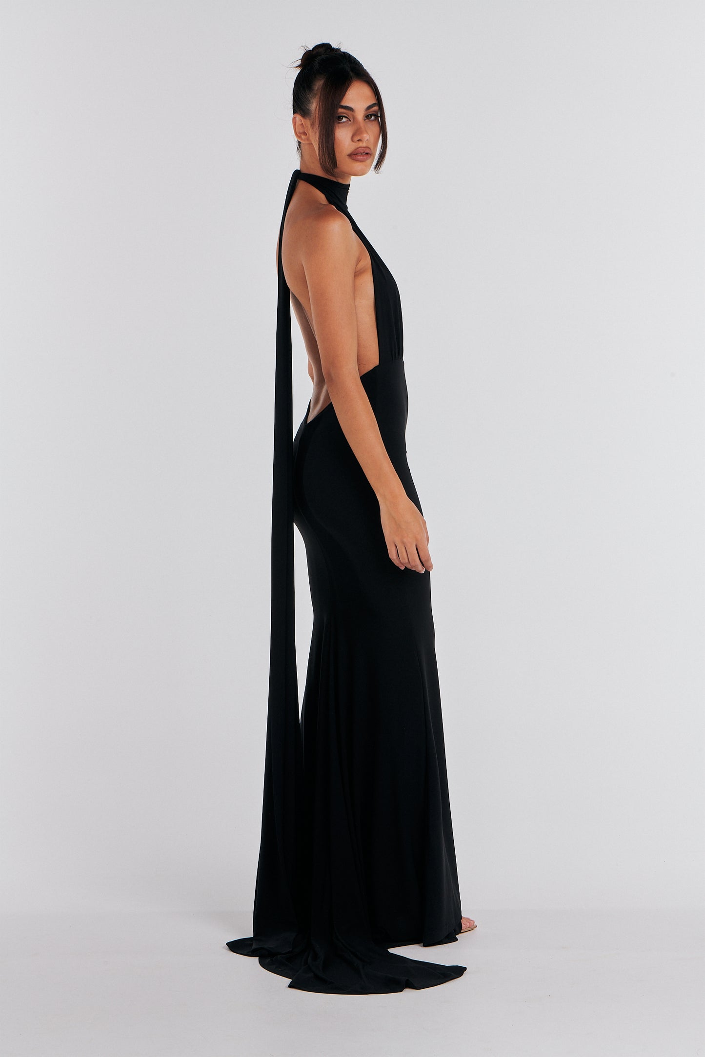 LUCIA GOWN - BLACK