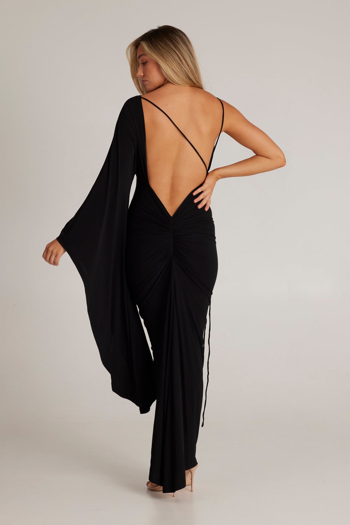 ATHENA GOWN - BLACK