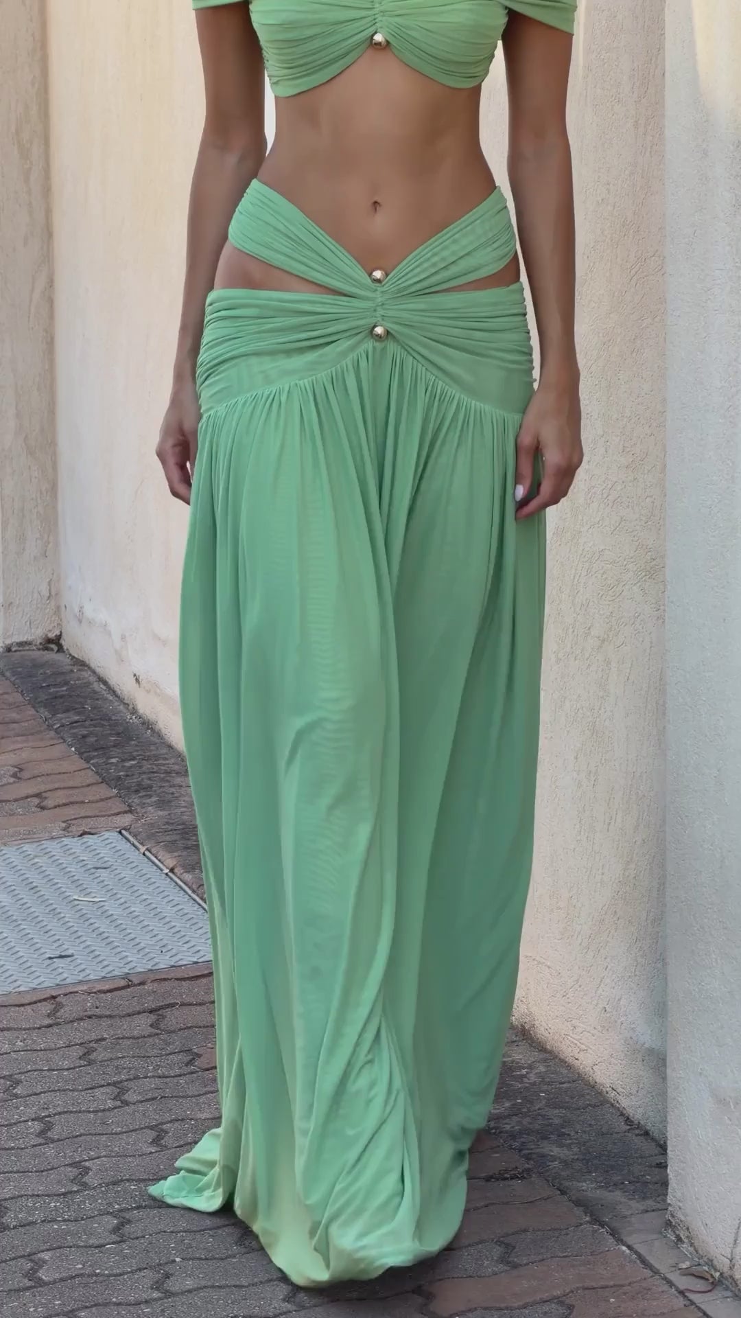 ELLA CROP